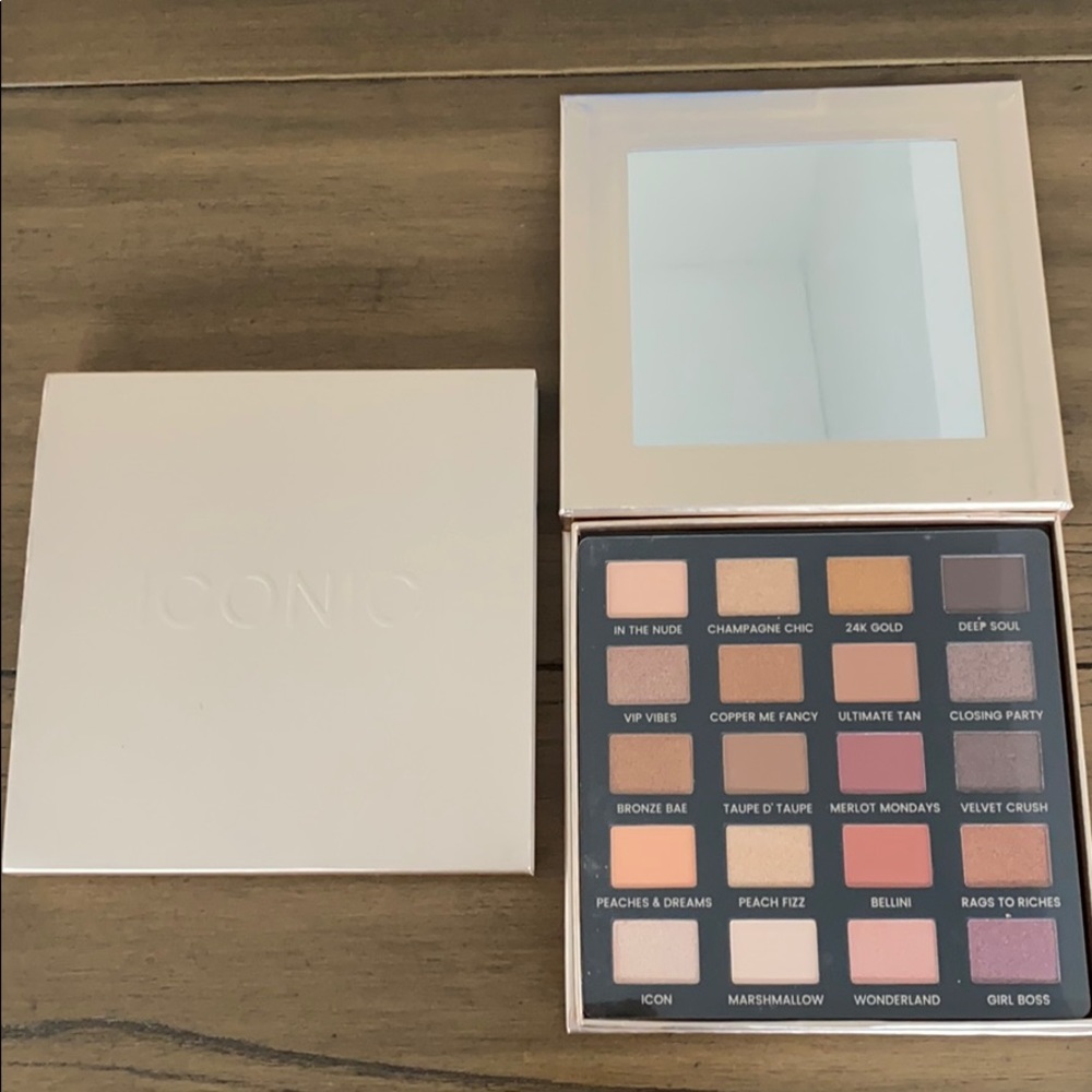 ICONIC London Day To Slay Eyeshadow Palette